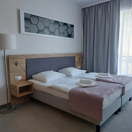 Apartmenty Czarna Gora 209 Sienna (Klodzko)
