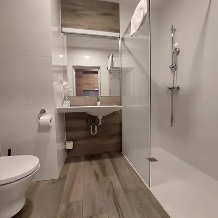 Apartment Apartmenty Czarna Gora 209 Sienna (Klodzko)